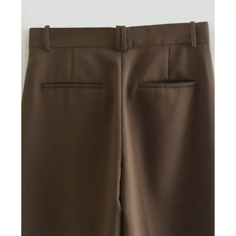 Marlowe Pants – Versatile, lightweight and very stylish