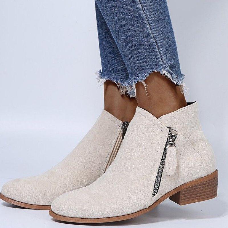 Kaliyah Boots – Charming Look to Shine