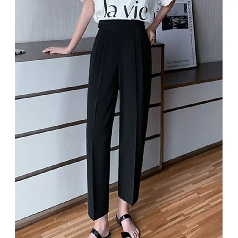 Calça Nyomi – Design moderno com toque clássico