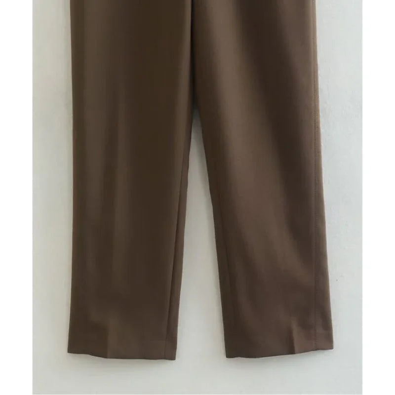 Marlowe Pants – Versatile, lightweight and very stylish
