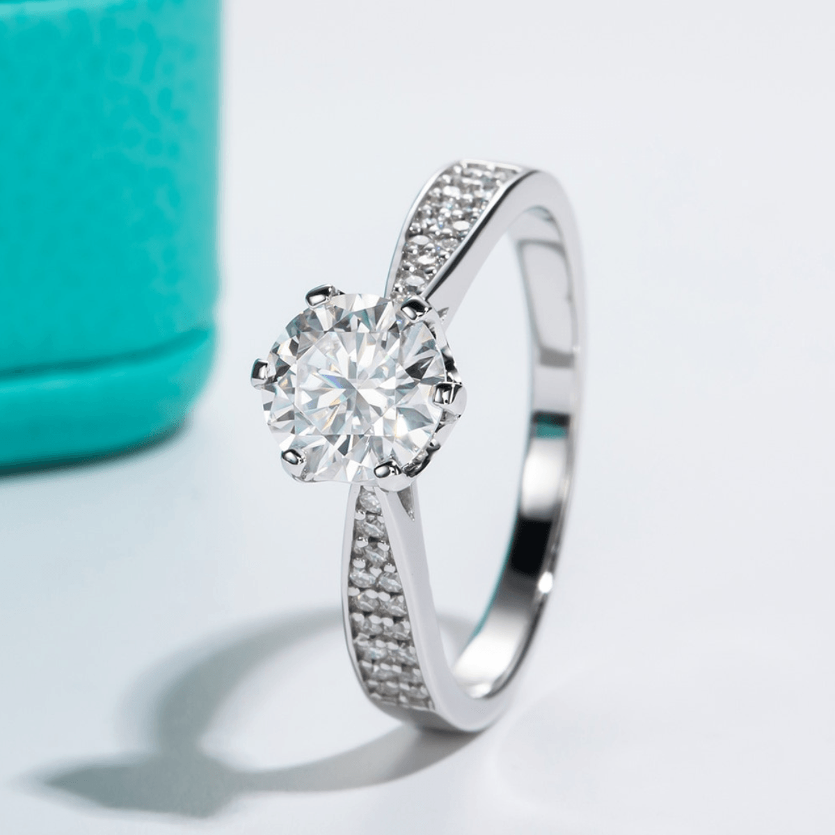 Anel de Noivado Moissanite Cravejado Boreal - Sundian