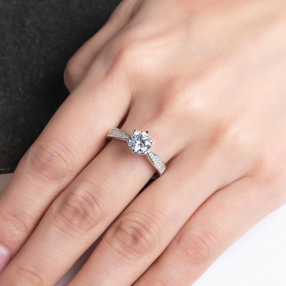 Anel de Noivado Moissanite Cravejado Boreal - Sundian