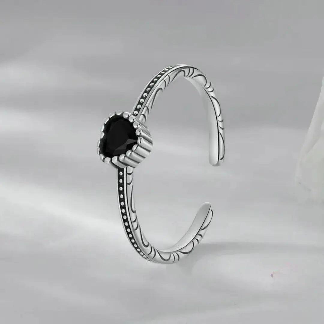 Anel Love Black Ajustável em Prata - Sundian