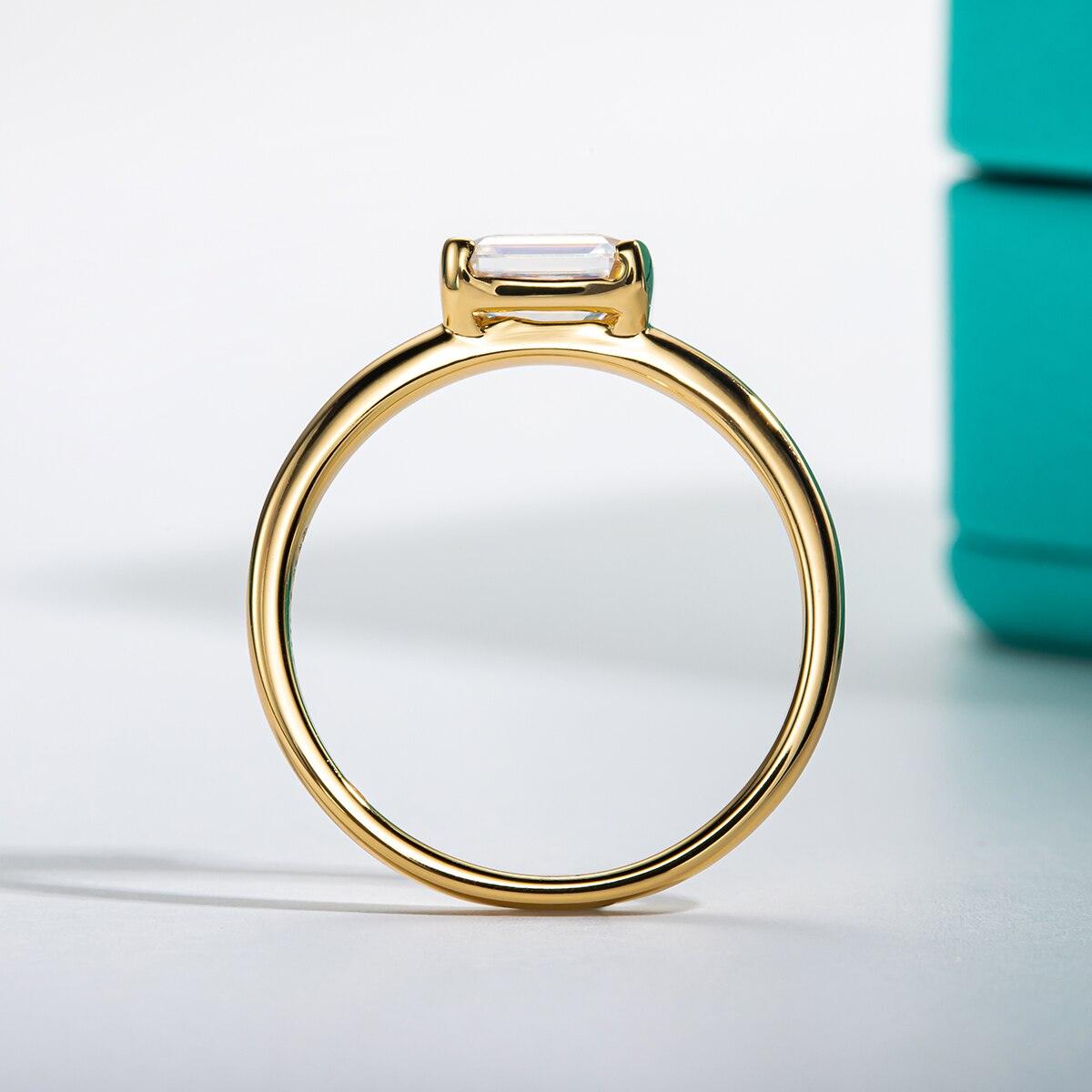 Anel Moissanite Esmeralda Gold - Sundian