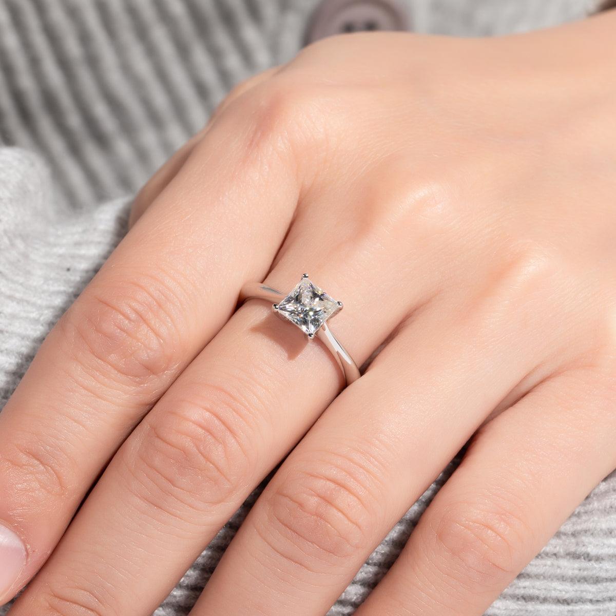 Anel Solitário Moissanite Quadrada Princesa - Sundian