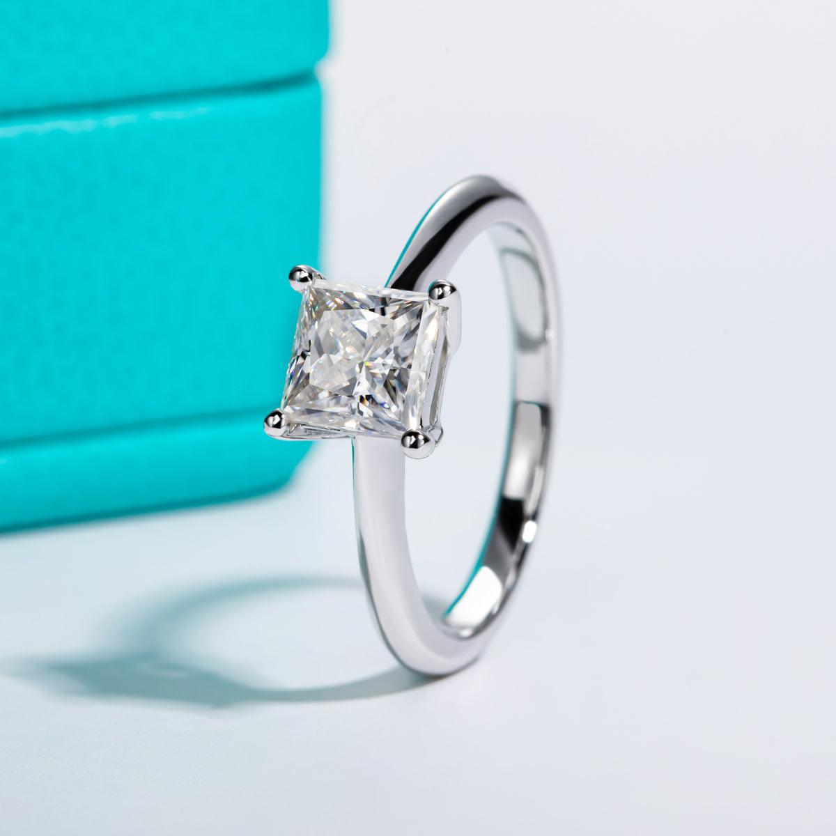Anel Solitário Moissanite Quadrada Princesa - Sundian