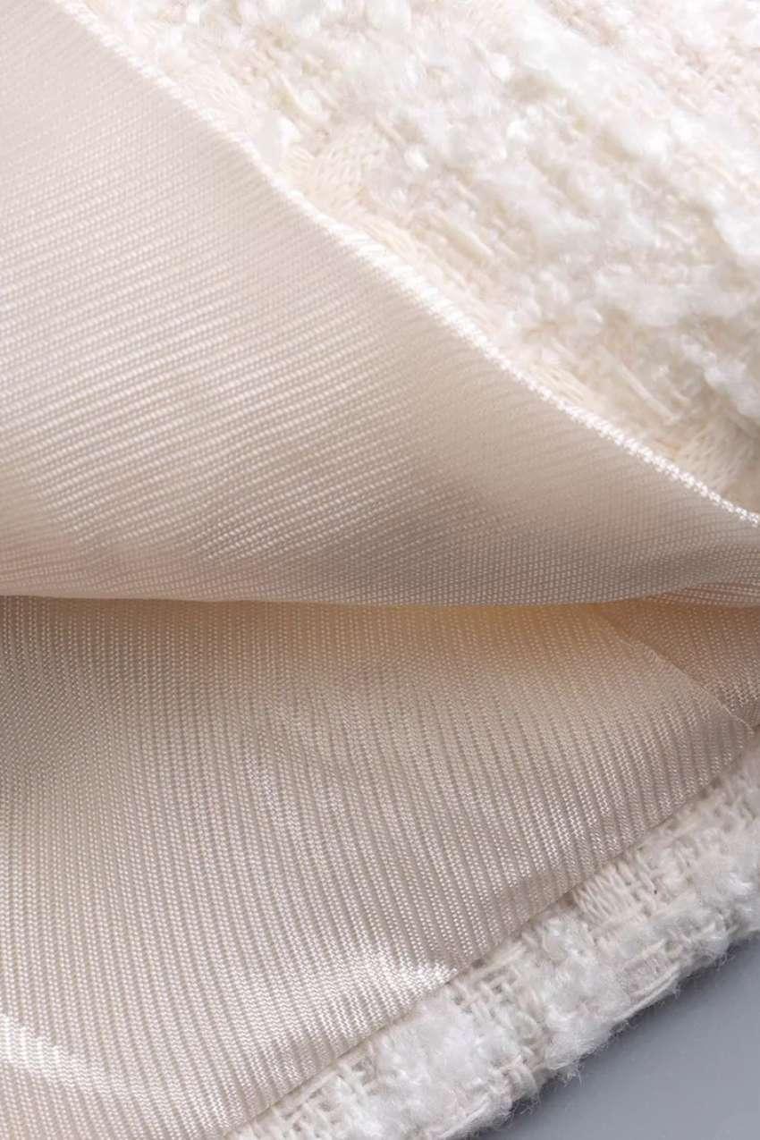 Blazer Tweed Branco Botão Duplo – Elegância e conforto para o dia a dia - Sundian