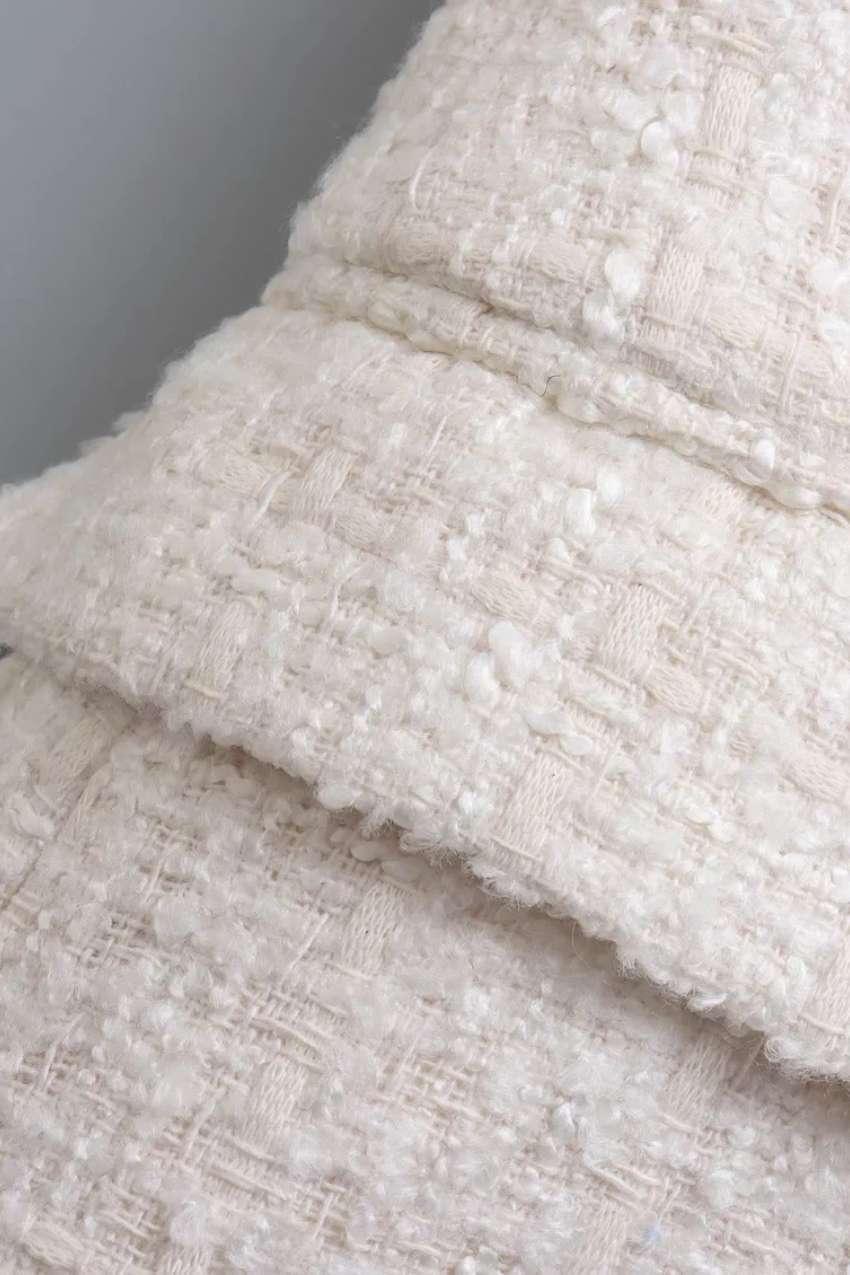 Blazer Tweed Branco Botão Duplo – Elegância e conforto para o dia a dia - Sundian