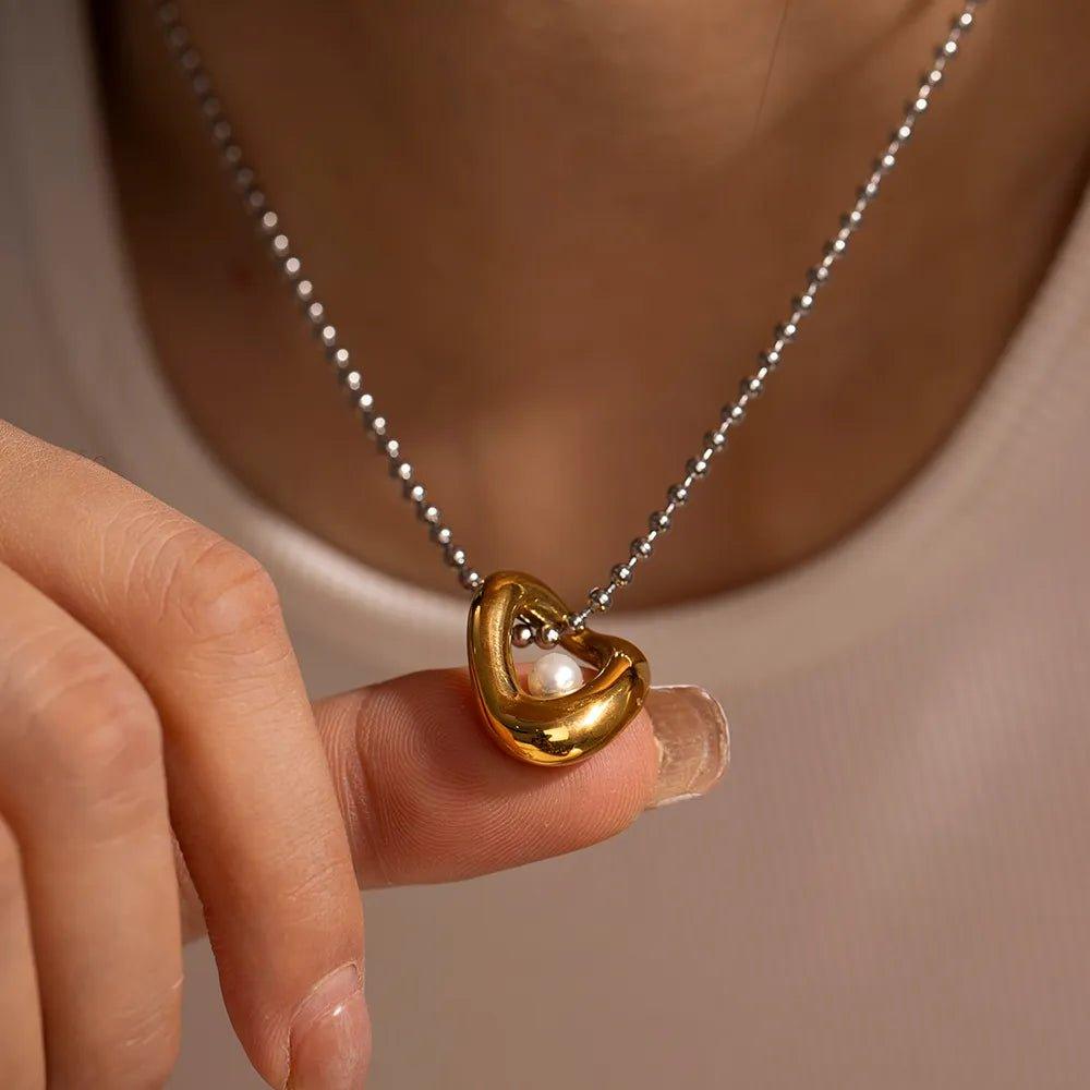 Colar com Pingente Pérola Central Banhado a Ouro 18k - Sundian - Sundian