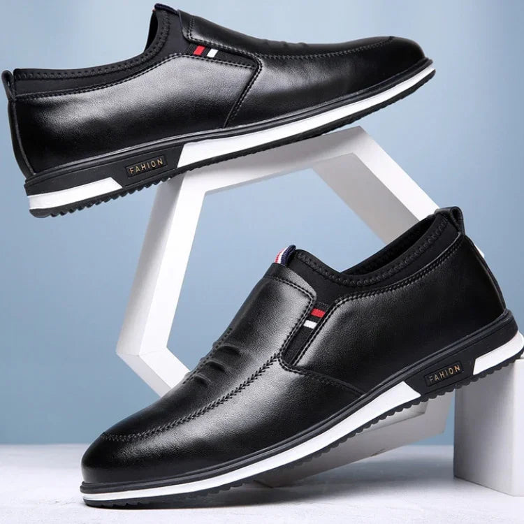 Zapatos de hombre elegantes: un look encantador para brillar