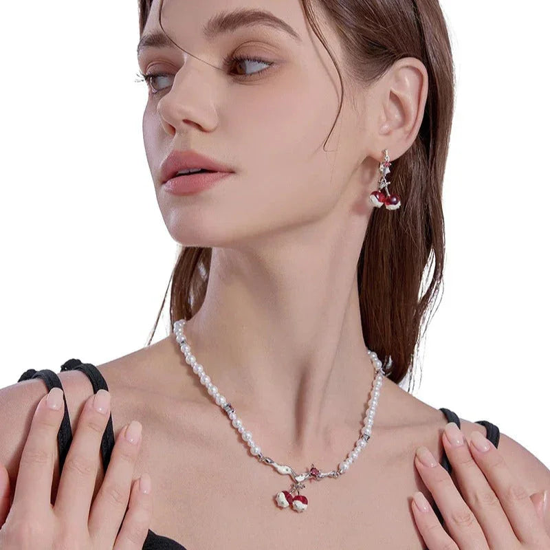 Par de pendientes Cherry Bomb
