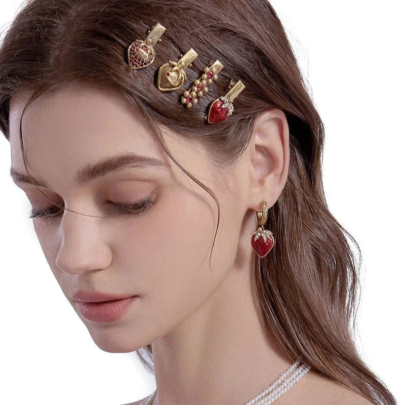 LUV Strawberry Kit with 4 Hair Clips