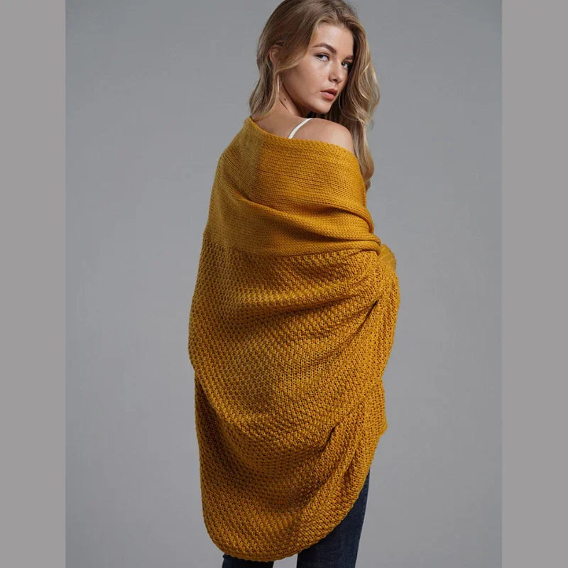 Margot Cardigan – Elegance and comfort for everyday wear