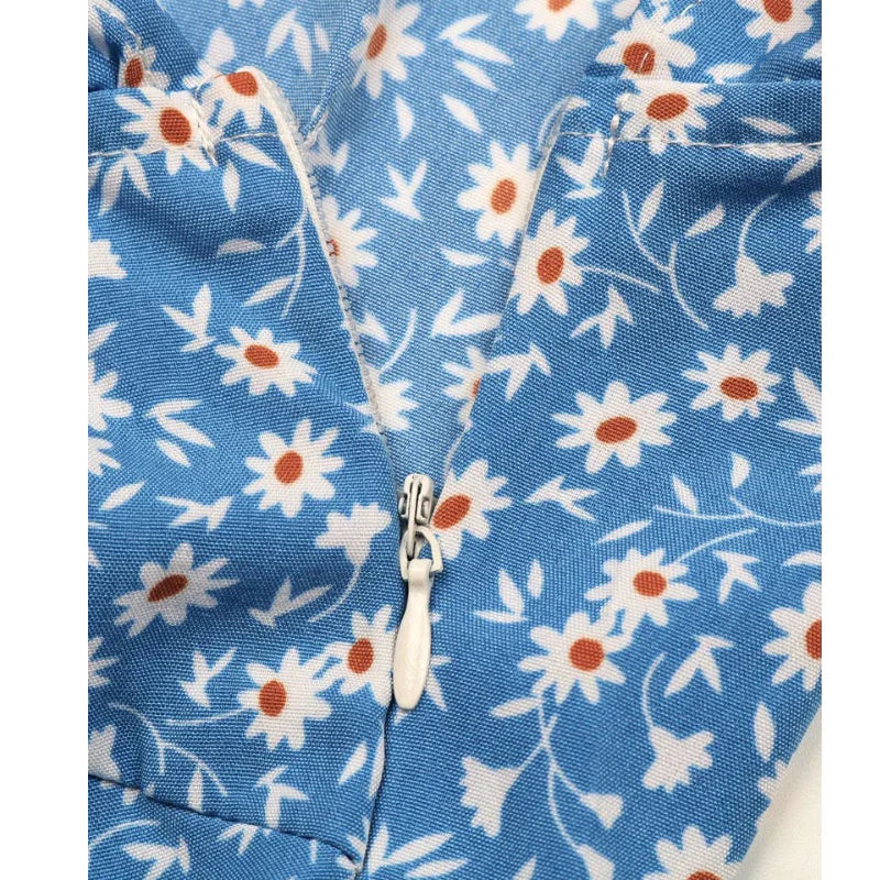 Maribel Dress – Charm and lightness in one look