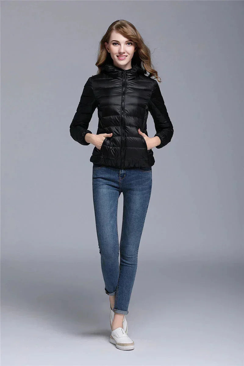 Jaqueta Puffer Feminina Básica com Capuz – Simplesmente irresistível