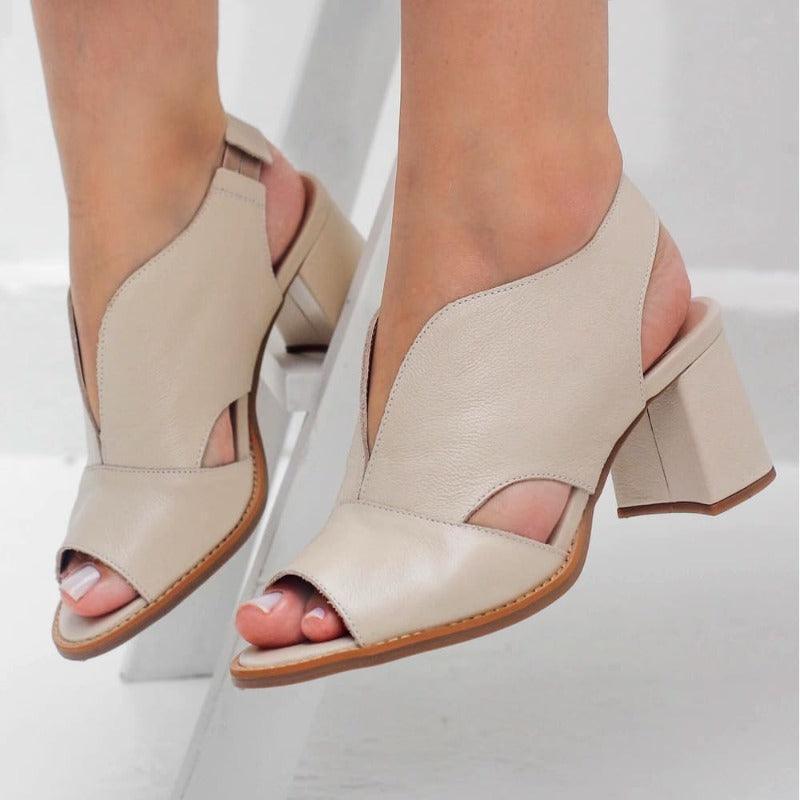 Sandália Laíza Peep Toe em Couro Salto Bloco Médio - Sundian - Sundian