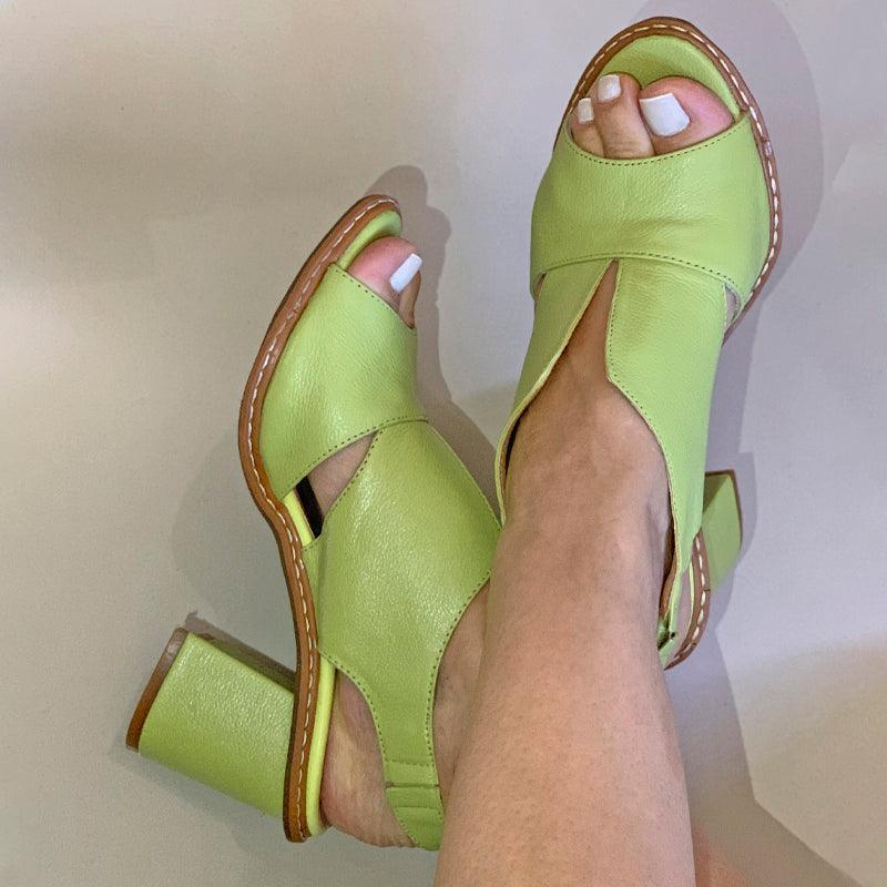 Sandália Laíza Peep Toe em Couro Salto Bloco Médio - Sundian - Sundian