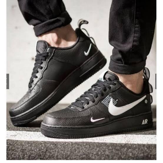 Air Force 1 Preto e Branco - Sundian