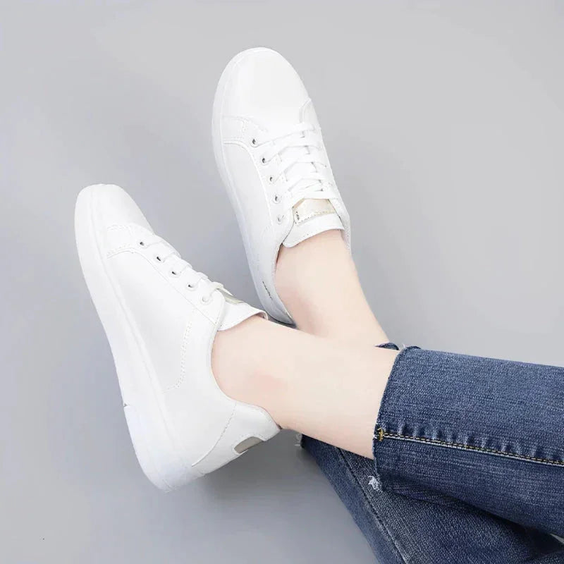 Tênis Branco Feminino Casual Rose – Toque suave e visual encantador