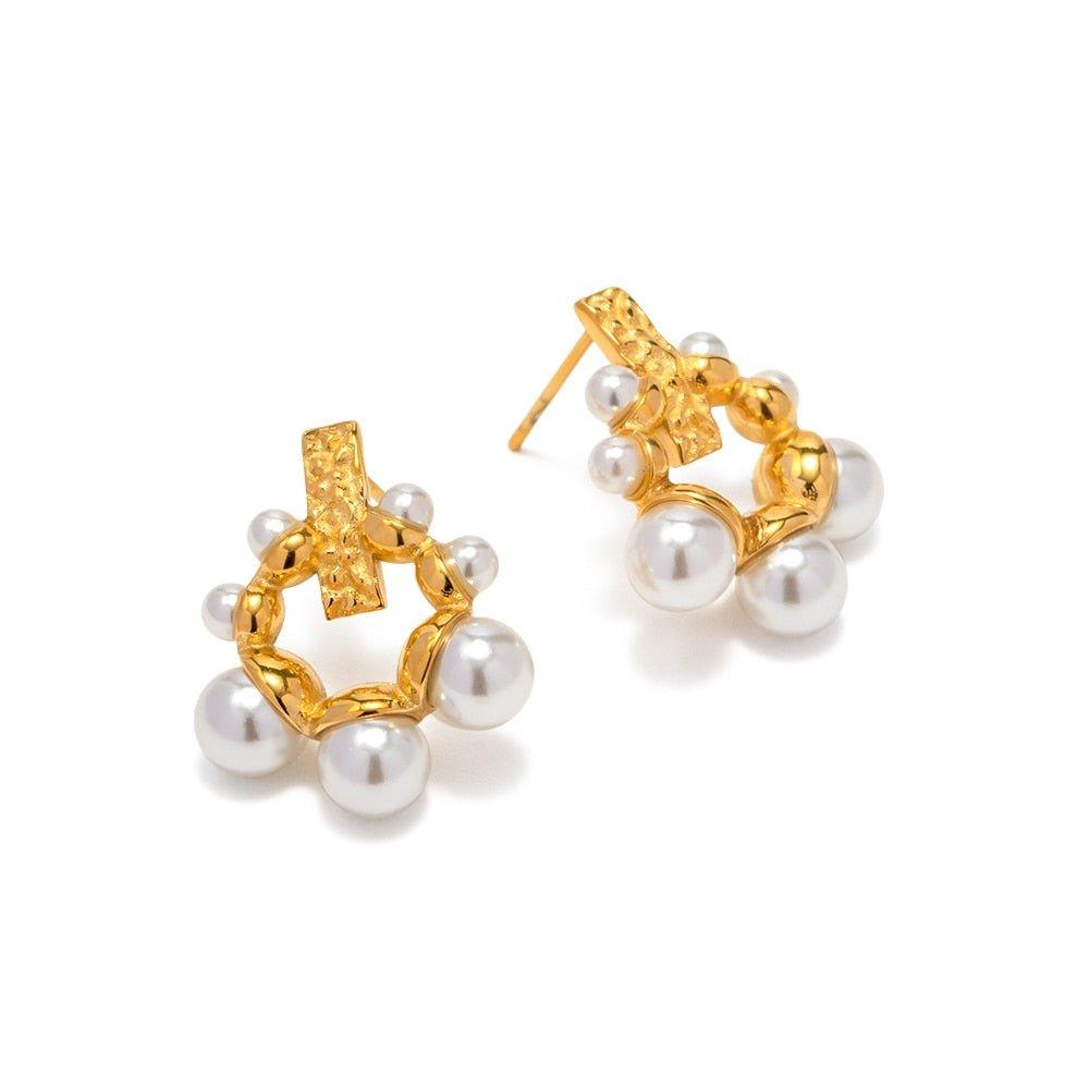 Brinco Redondo com Pérolas Banhado a Ouro 18k - Sundian - Sundian