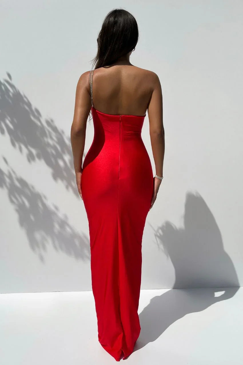 Vestido Vermelho Giulia – Charme e leveza em um só look
