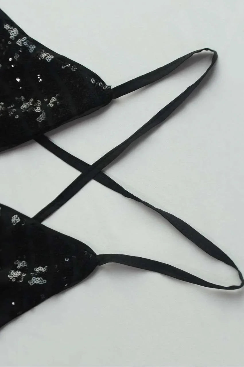 Vestido negro Angélica: un look encantador para brillar