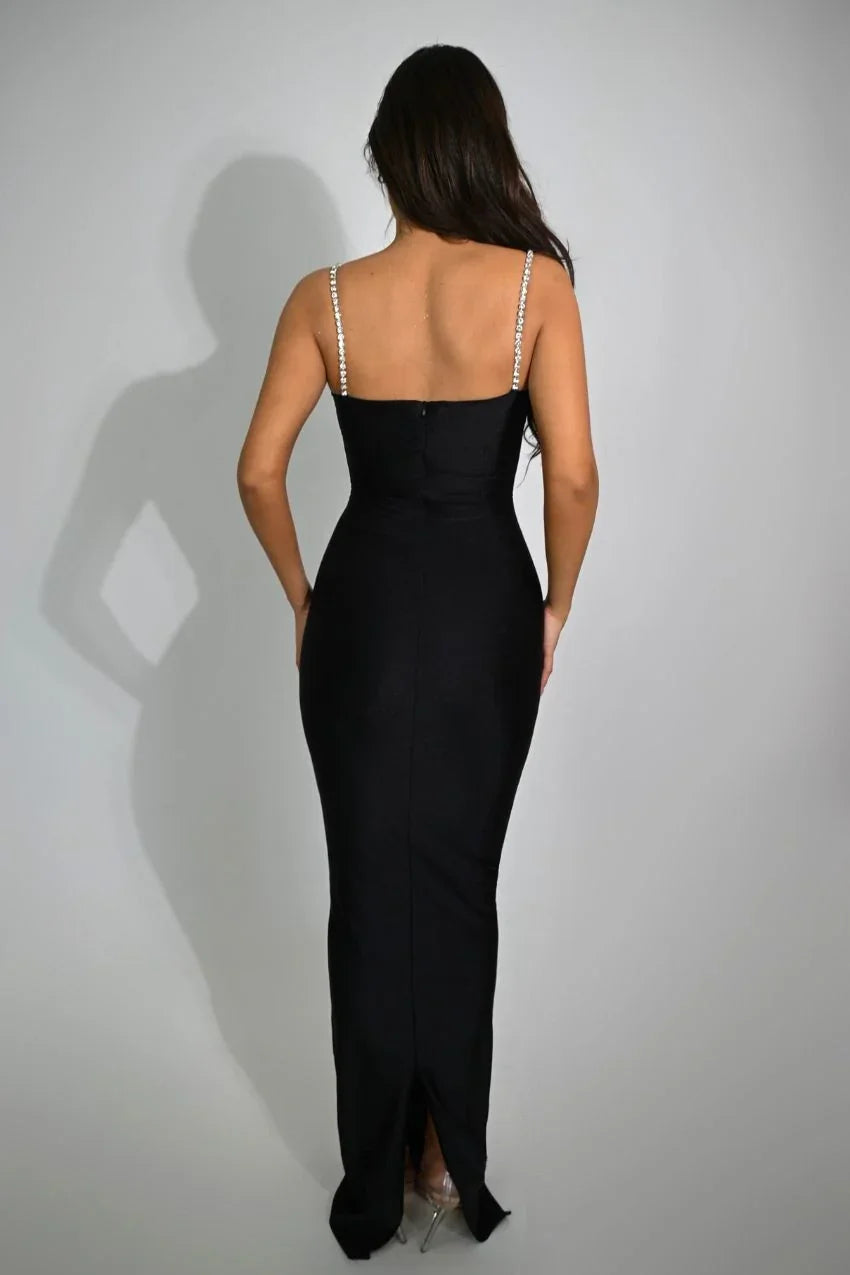 Vestido Preto Ginevra – Estilo marcante e confortável