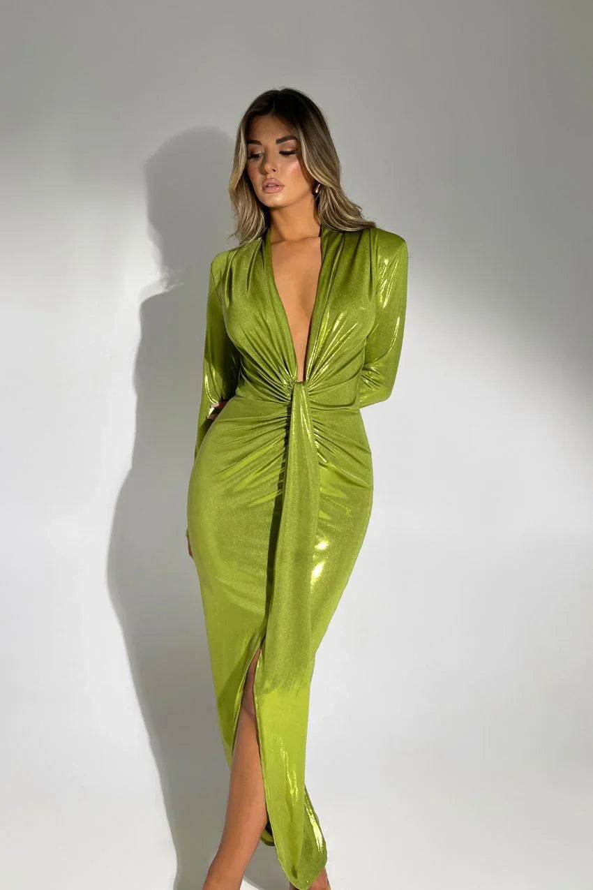 Vestido Verde Metálico Sara – Estilo marcante e confortável