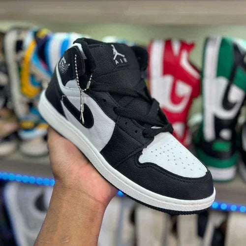Jordan Mid Classico