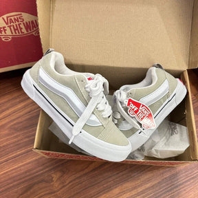 Vans knu cinza
