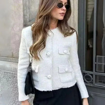 Chaqueta Yang: estilo llamativo y cómodo 