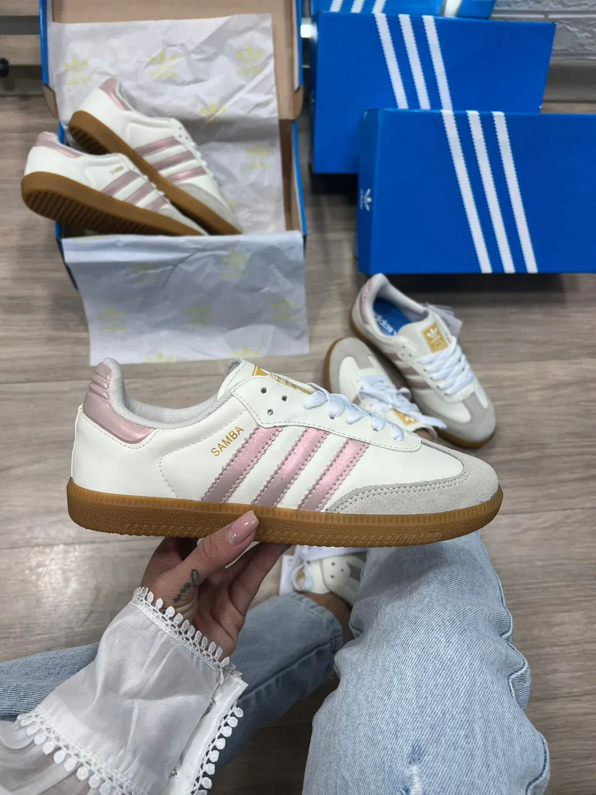 Adidas Samba Premium Branco e Rosa - Sundian