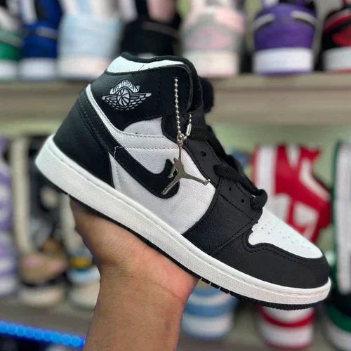 Jordan Mid Classico