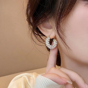 Brinco Redondo de Pérolas Banhado a Ouro 18k - Sundian