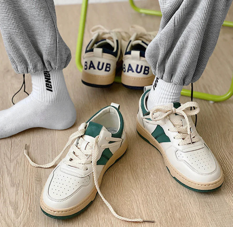 Cambridge Casual Sneakers