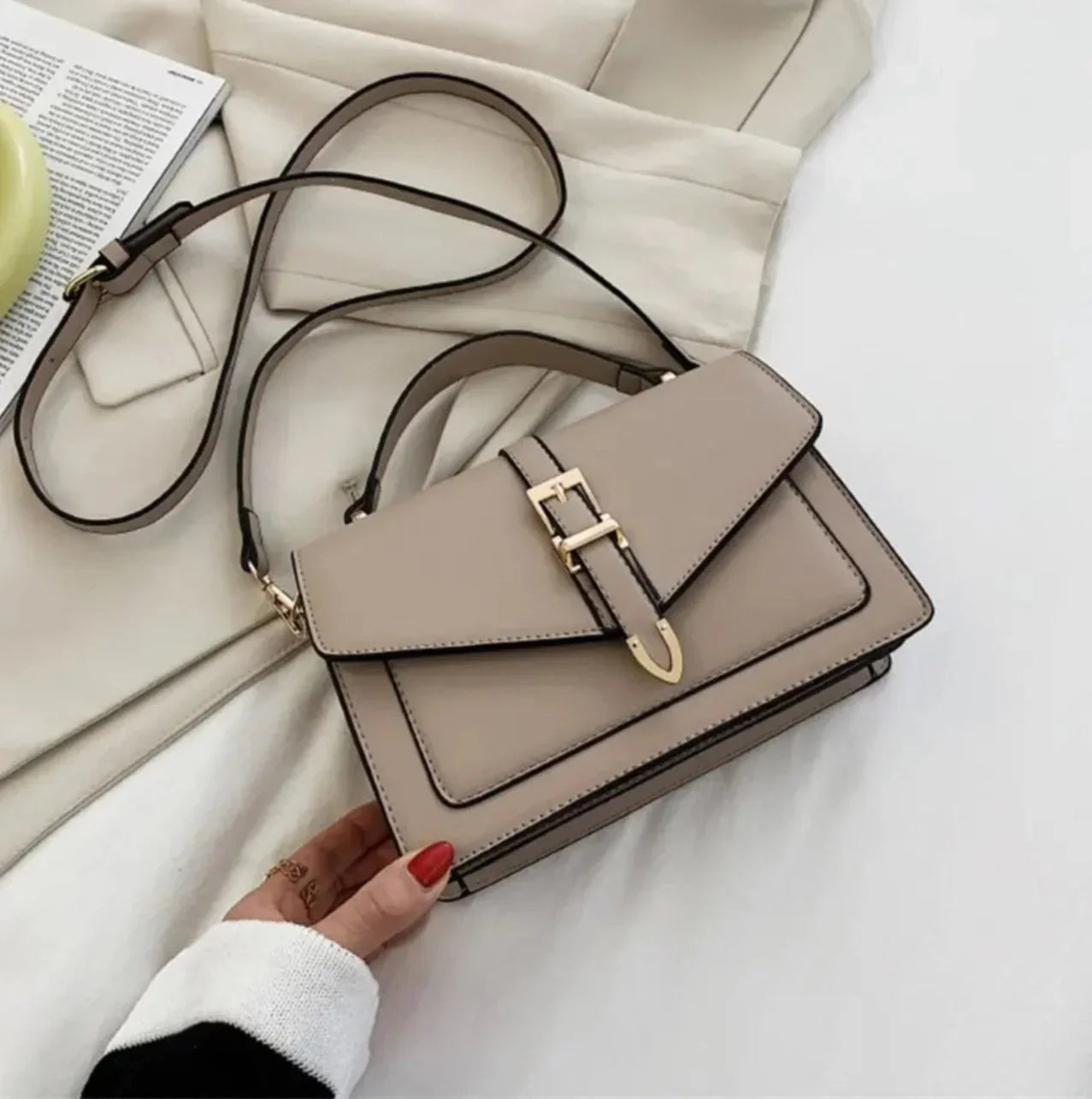 Bolsa de Ombro Luxuosa – Elegância e Versatilidade em Cada Detalhe - Sundian
