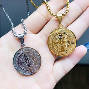 Cadena y colgante de acero - San Benito