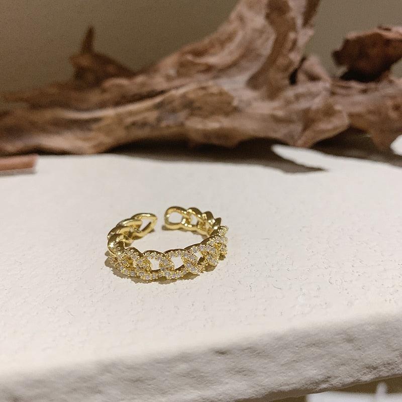 Anel Arc Cravejado de Cristais e Banhado 18K - Sundian