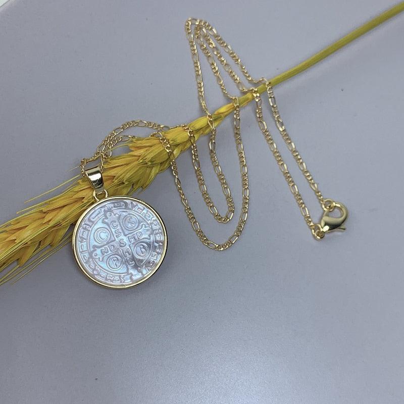 Cadena y Medallón - Cruz de San Benito