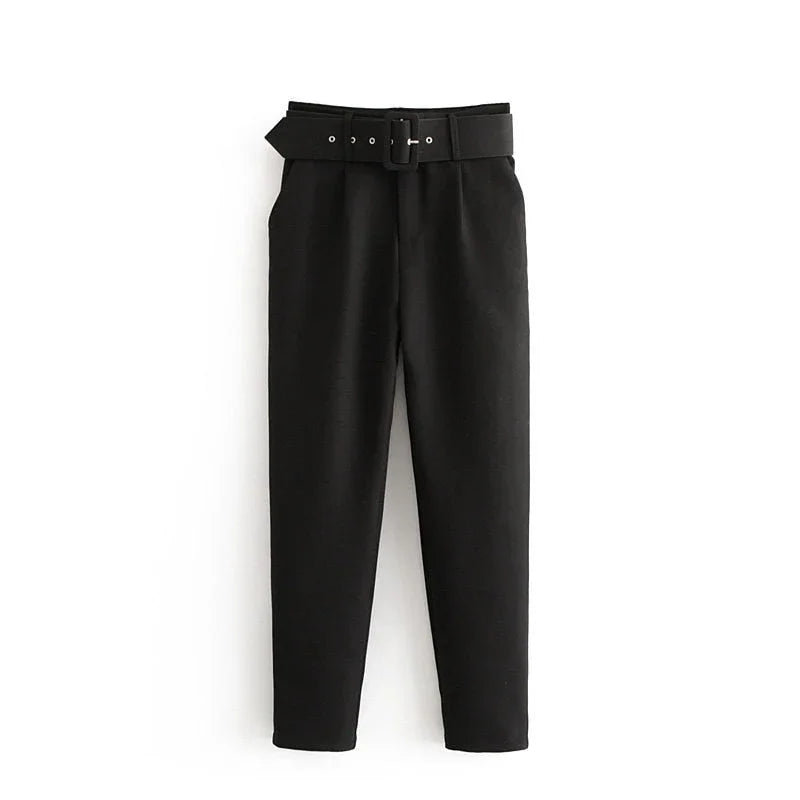 Calça Rosalie – Visual encantador para brilhar