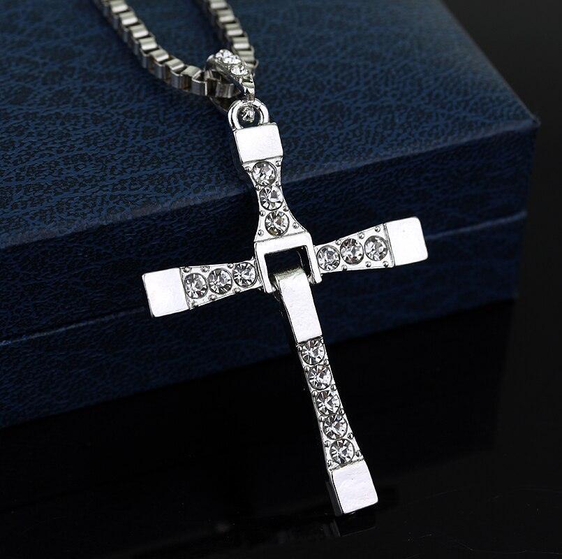 Toretto Cross Stainless Steel Chain