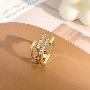 Anel Tizzi com Cristais e Banhado 18K - Sundian