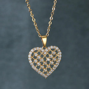 Colar Coração de Brilhantes Banhado a Ouro 18K