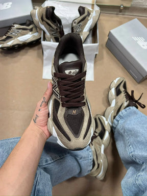 New Balance 9060 Premium Marrom