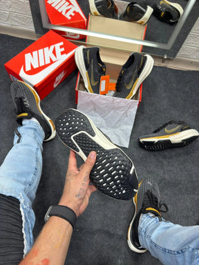 Nike Air Zoom X Invincible Run 3 Black and Gold 