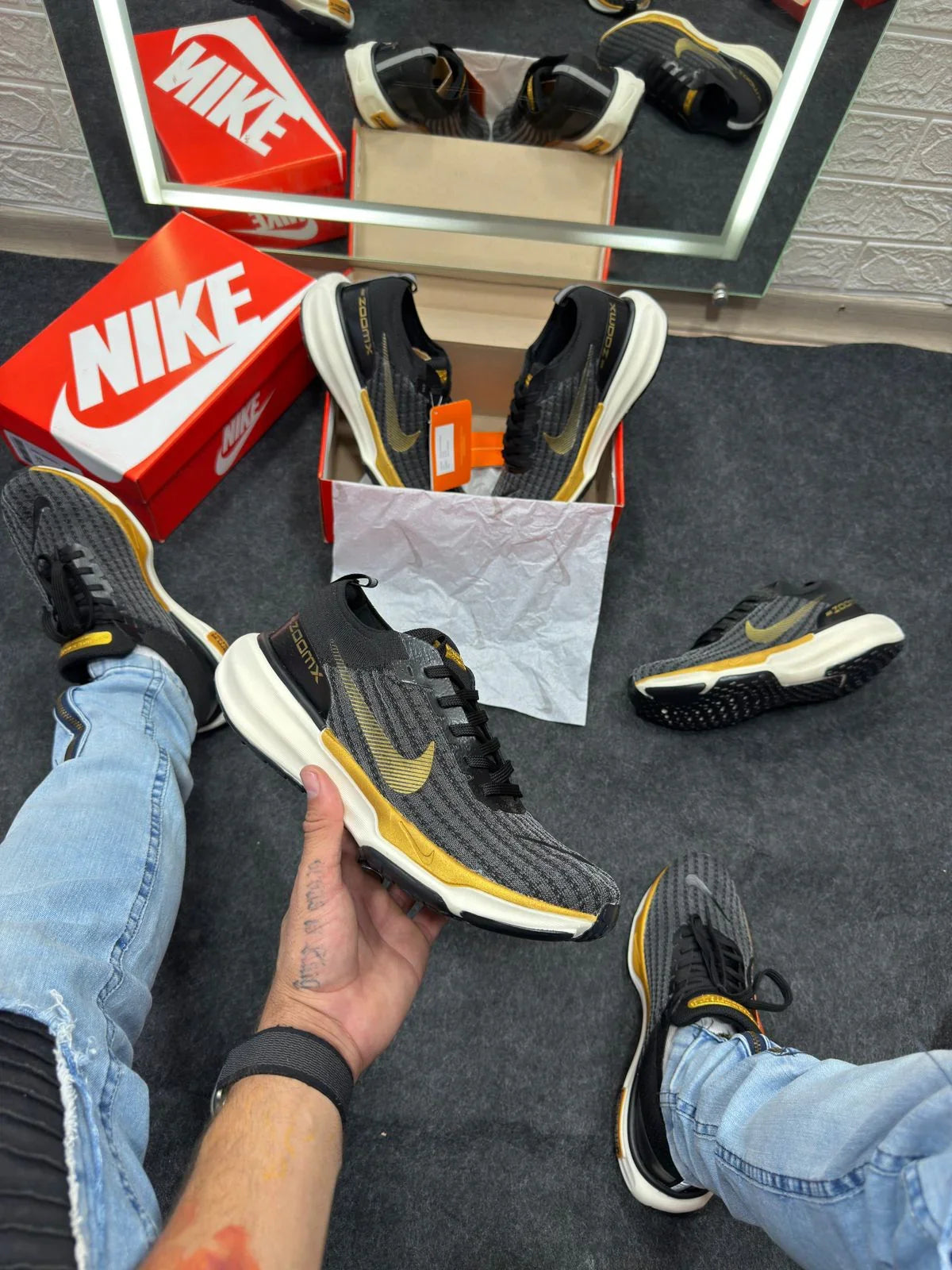Nike Air Zoom X Invincible Run 3 Black and Gold 