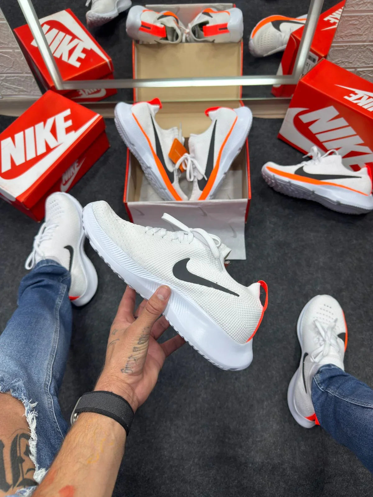 Nike Zoom Kinit Vapor Fly naranja y blanco 