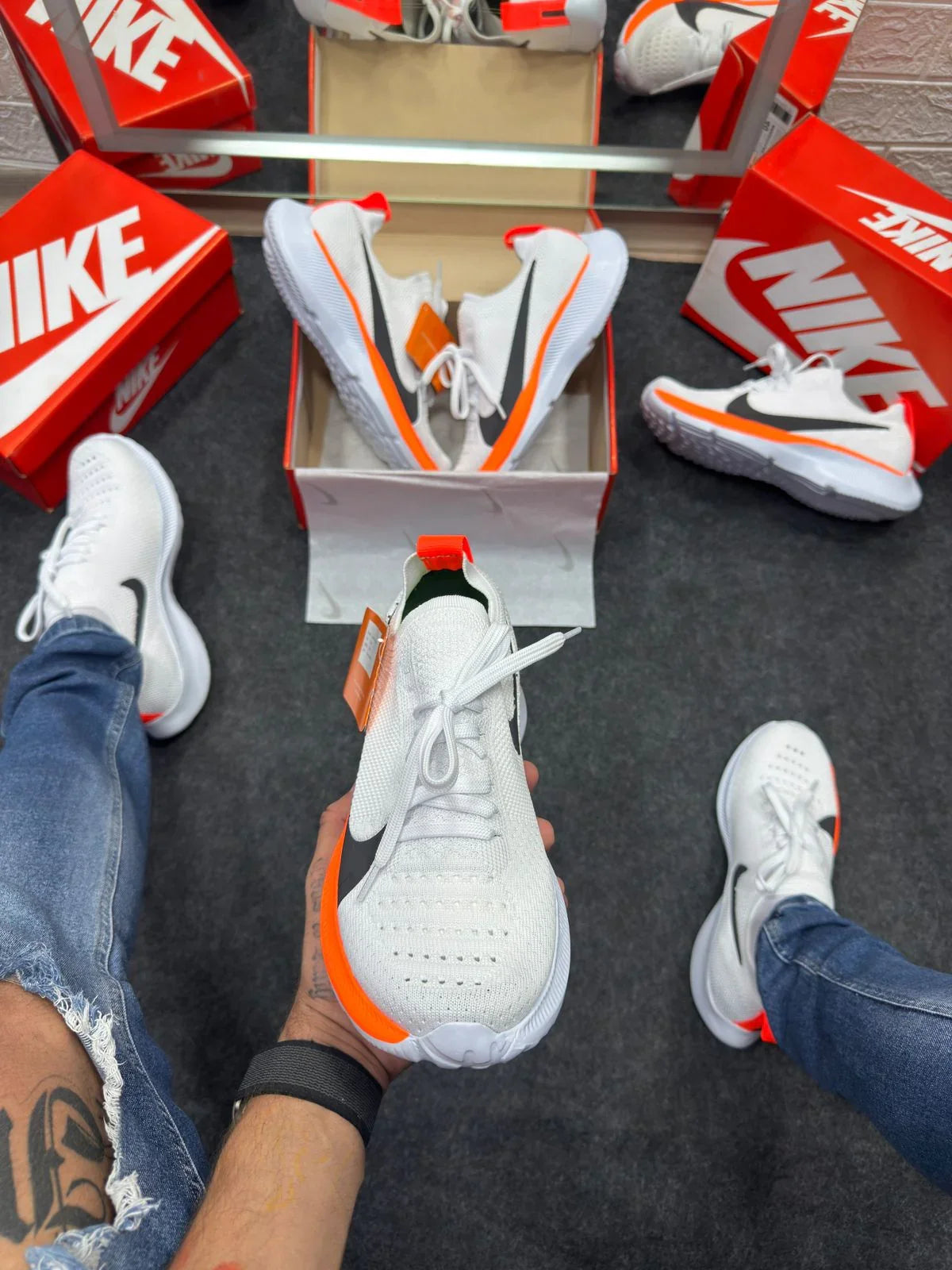 Nike Zoom Kinit Vapor Fly naranja y blanco 
