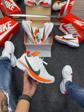 Nike Zoom Kinit Vapor Fly naranja y blanco 