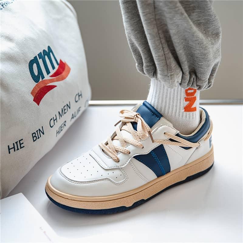 Cambridge Casual Sneakers